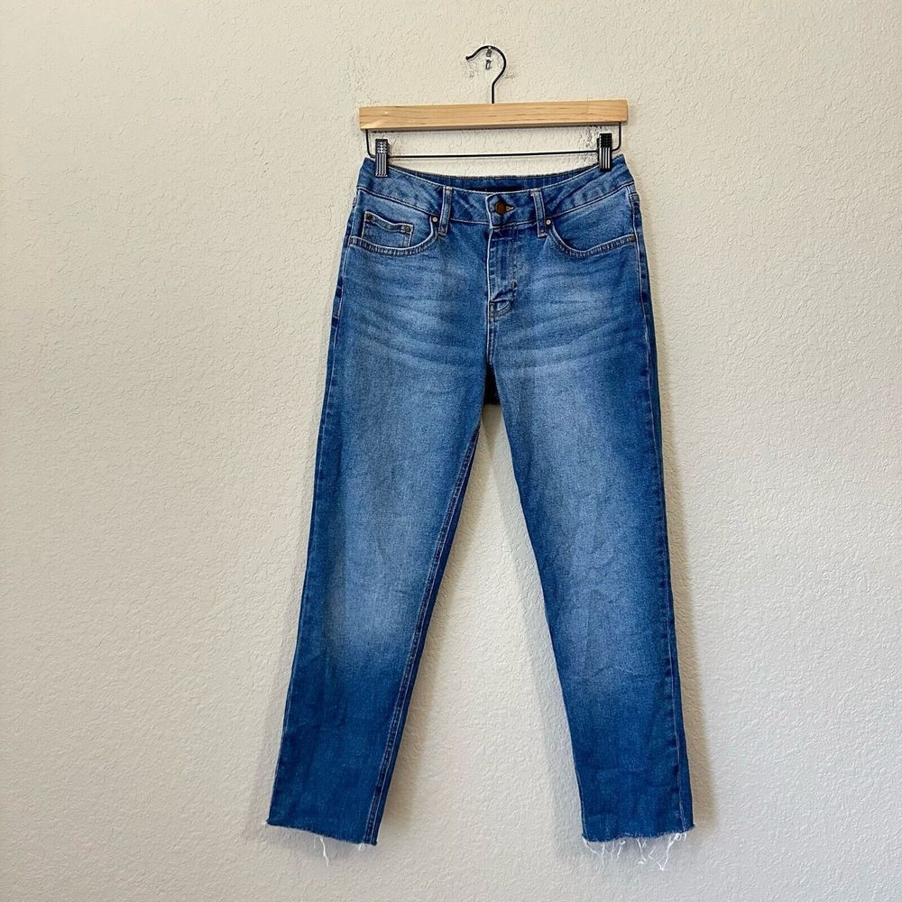 BODEN Denim Cut-Off Girlfriend Jeans in Vintage Wash